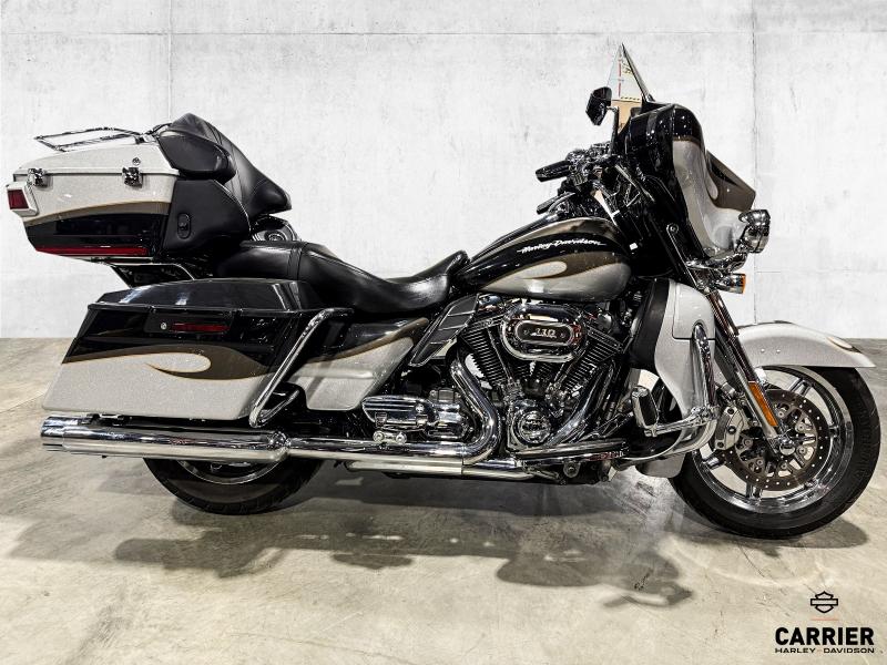 Moto Harley-Davidson SCREAMIN' EAGLE ULTRA CLASSIC 2 2013