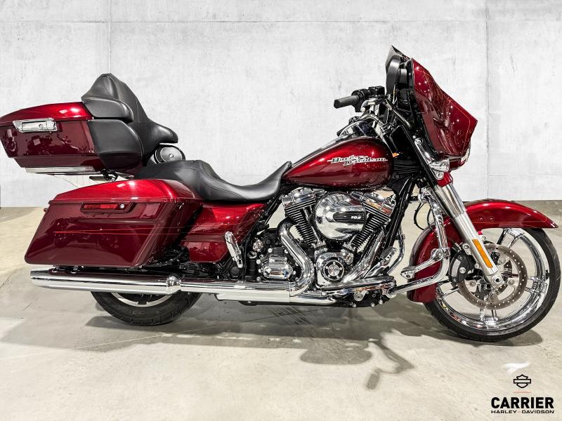 Moto Harley-Davidson STREET GLIDE SPECIAL 2016