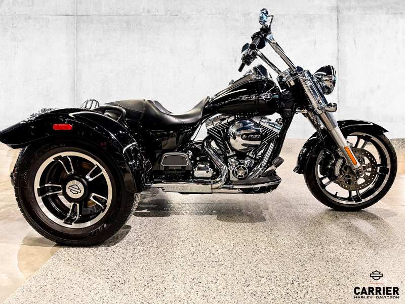 Moto Harley-Davidson FREEWHEELER 2016