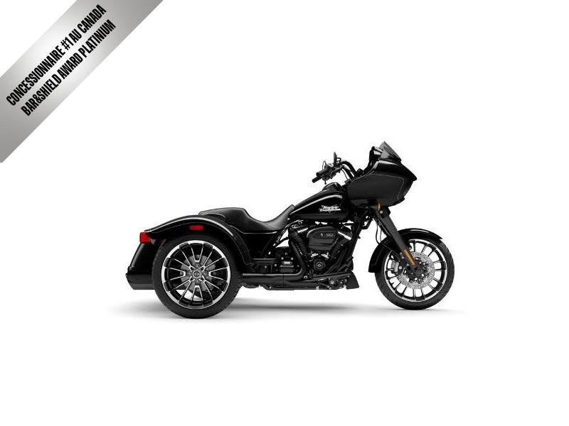 Moto Harley-Davidson Road Glide 3 / fini noir 2025