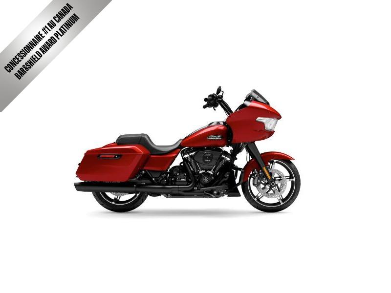 Moto Harley-Davidson Road Glide / fini noir 2025