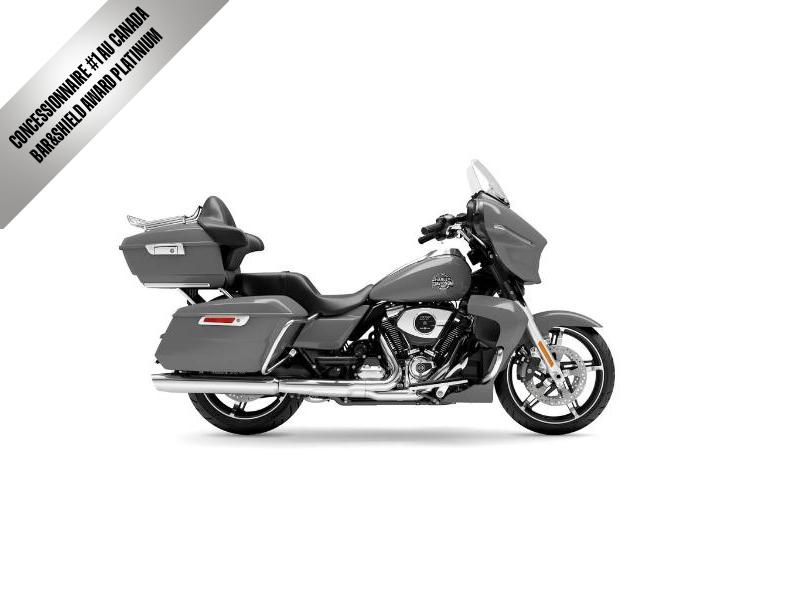 Moto Harley-Davidson Street Glide Ultra / fini chrome 2025