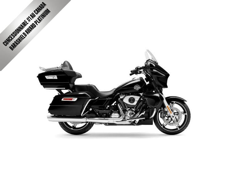 Moto Harley-Davidson Street Glide Ultra / fini chrome 2025