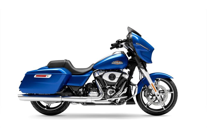 Moto Harley-Davidson Street Glide / fini chrome 2024