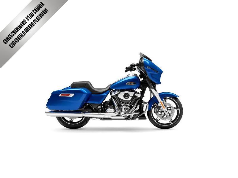 Moto Harley-Davidson Street Glide / fini chrome 2025