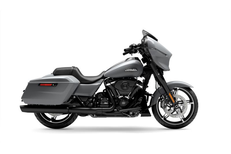 Moto Harley-Davidson Street Glide / fini noir 2024