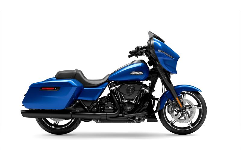 Moto Harley-Davidson Street Glide / fini noir 2024