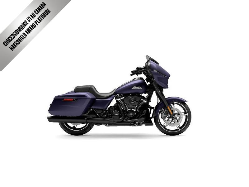 Moto Harley-Davidson Street Glide / fini noir 2025