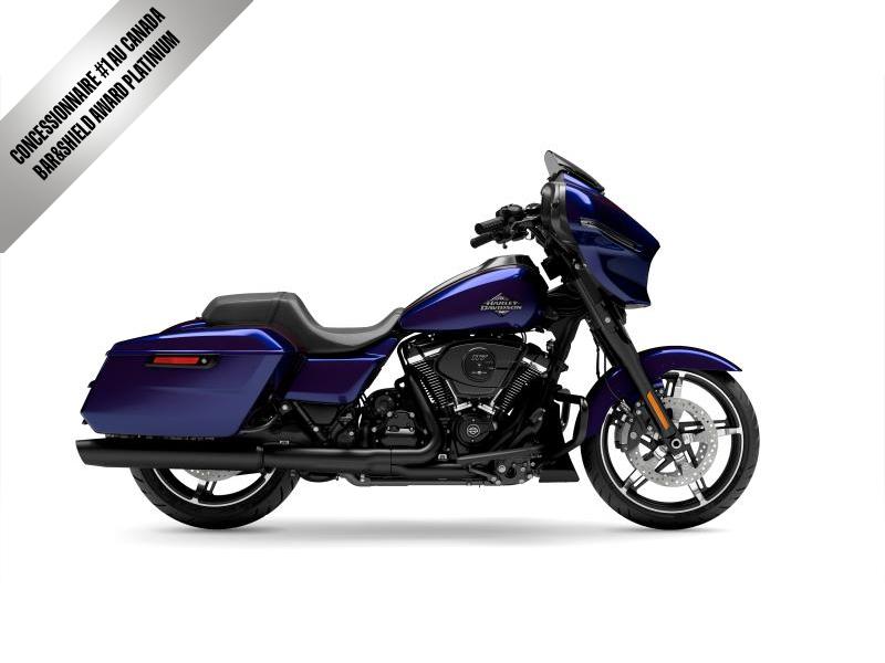 Moto Harley-Davidson Street Glide / fini noir 2025