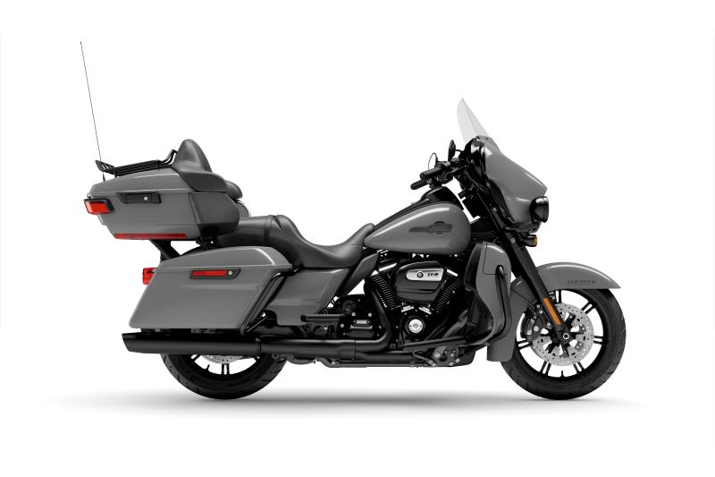 Moto Harley-Davidson Ultra Limited / fini noir 2024