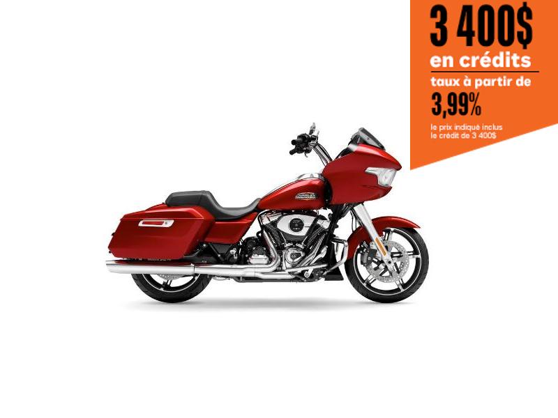 Moto Harley-Davidson Road Glide / fini chrome 2025