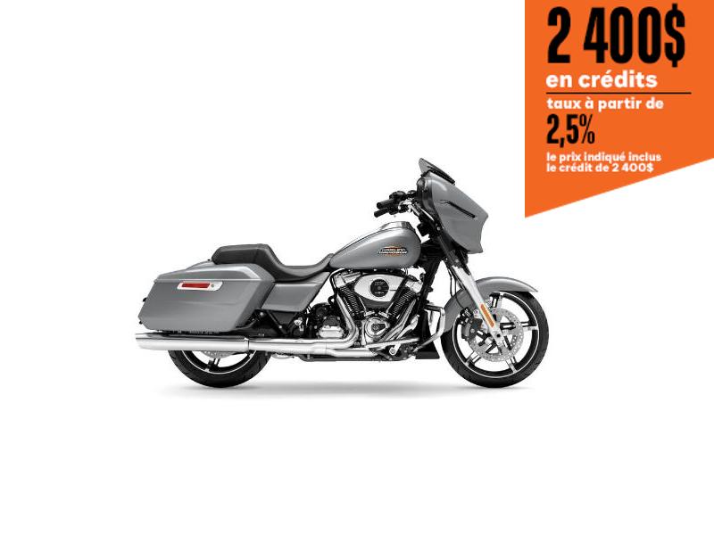 Moto Harley-Davidson Street Glide / fini chrome 2025