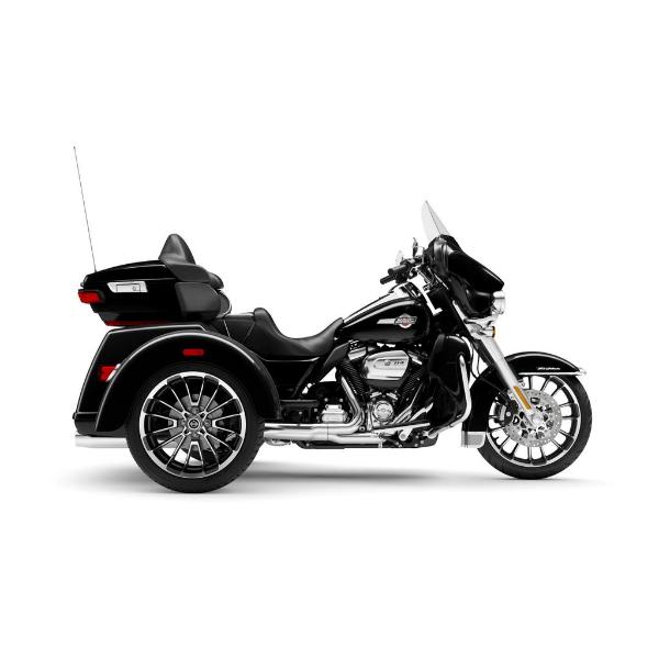 Moto Harley-Davidson Tri Glide Ultra / fini chrome 2025