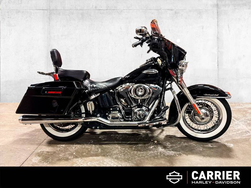 Moto Harley-Davidson HERITAGE SOFTAIL CLASSIC 2013